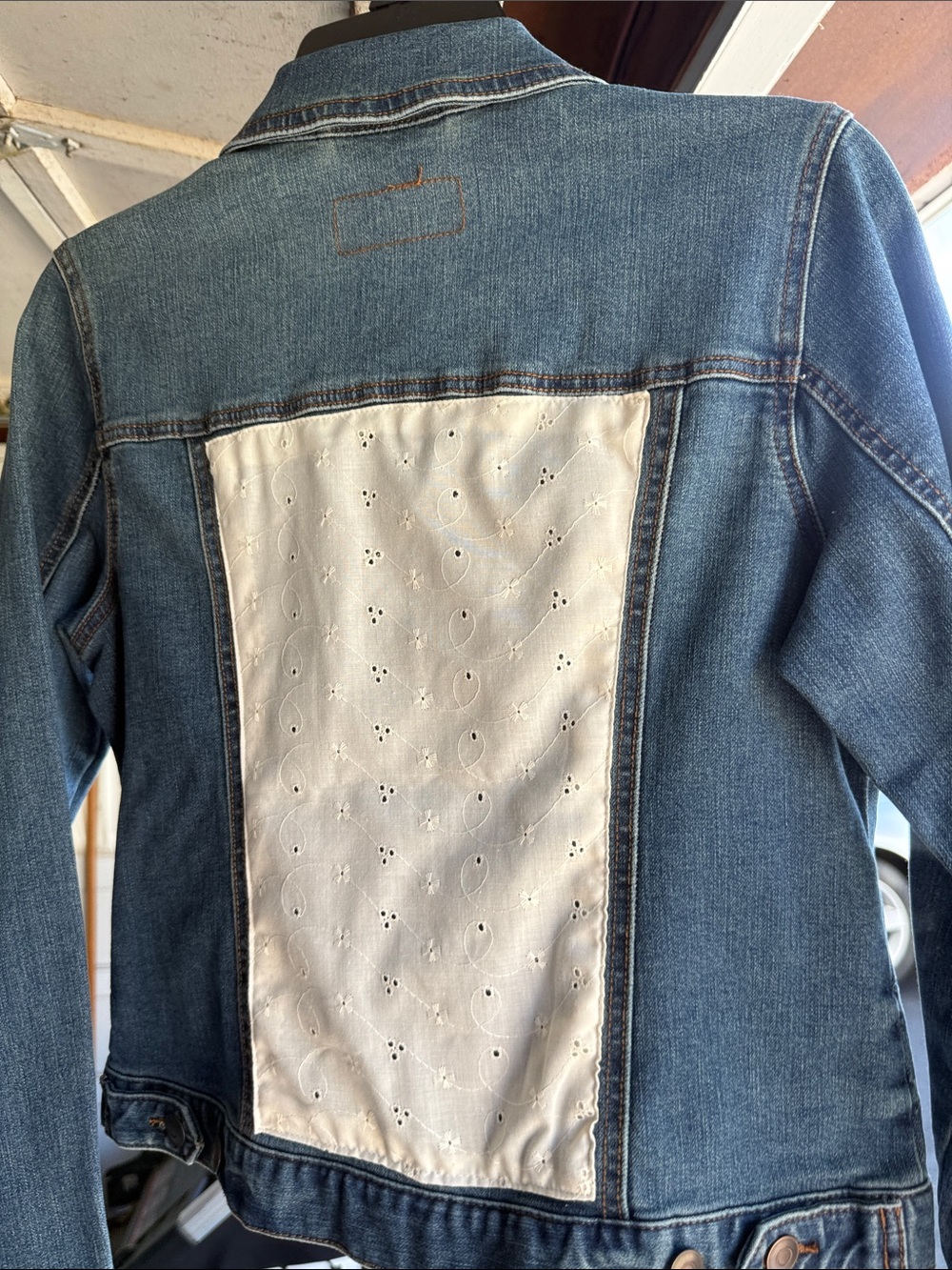Jacket - Picture 4 of 4